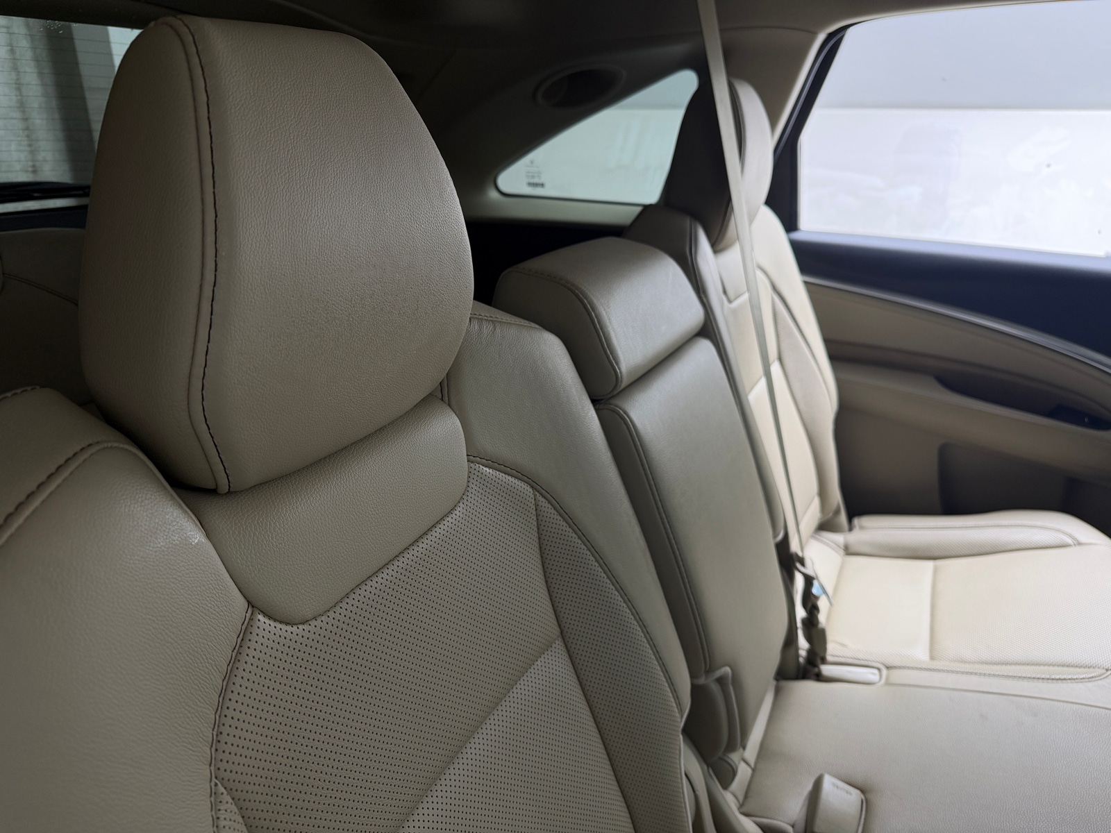 Thumbnail: 2020 Acura MDX - 5