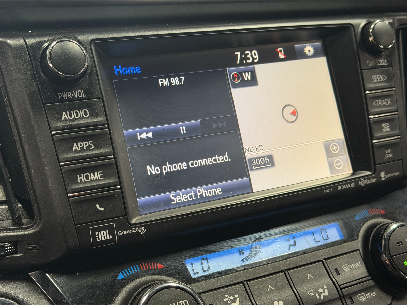 Thumbnail: 2016 Toyota RAV4 - 3