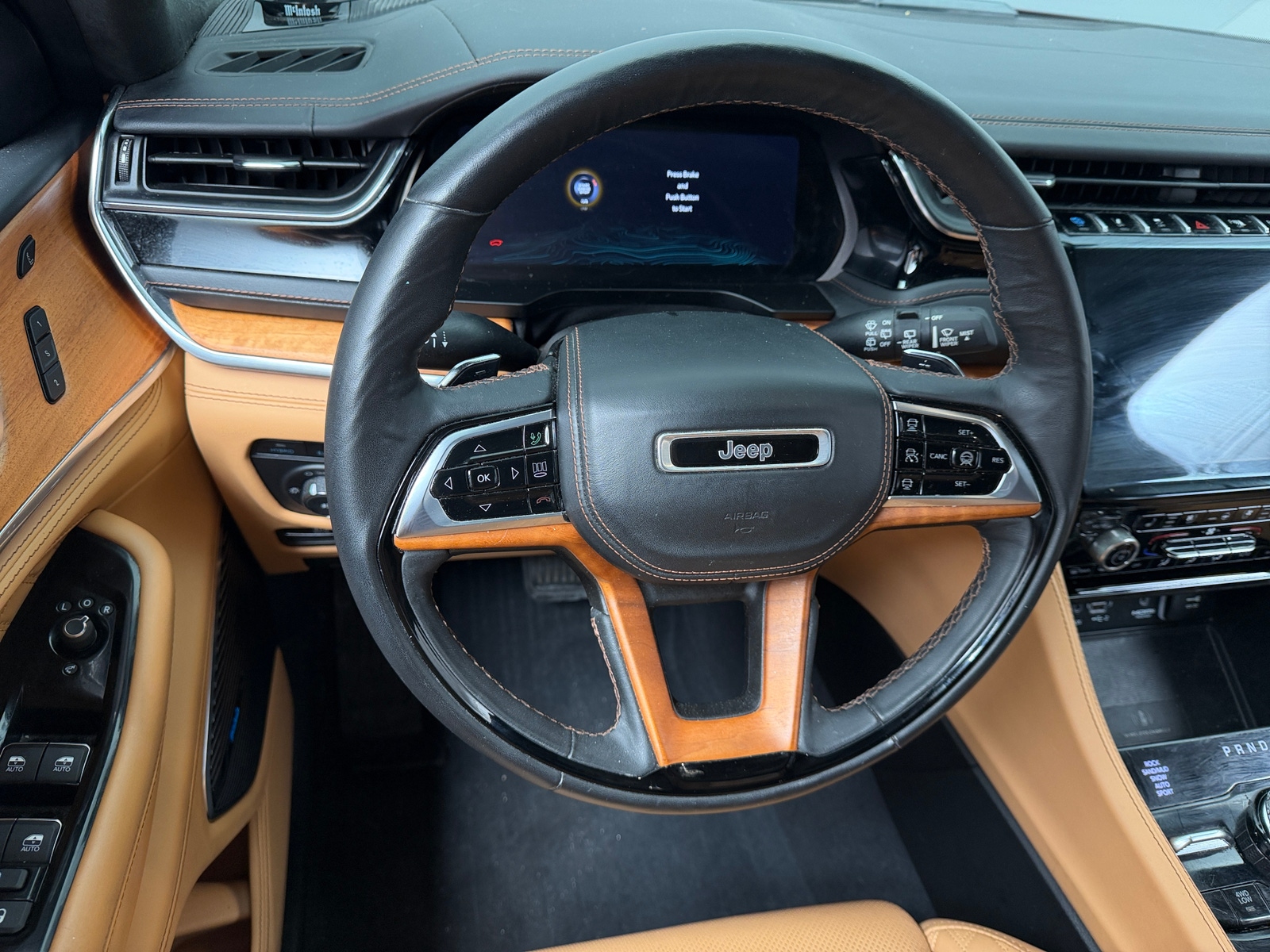 Thumbnail: 2023 Jeep Grand Cherokee - 4