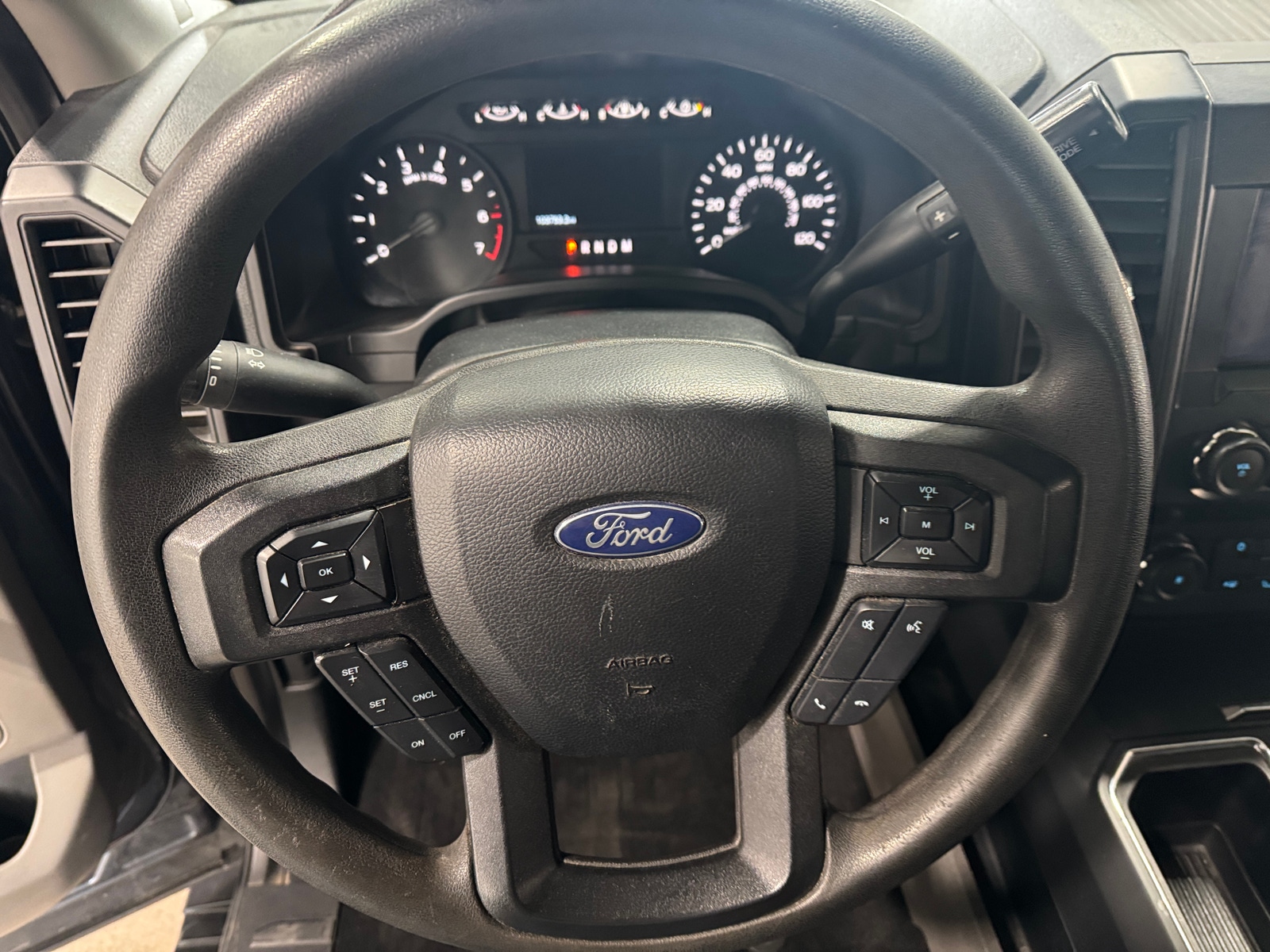 Thumbnail: 2019 Ford Econoline - 5