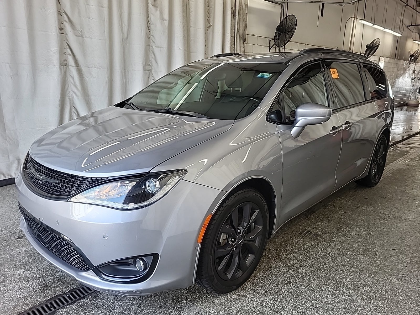 2020 Chrysler Pacifica Touring L