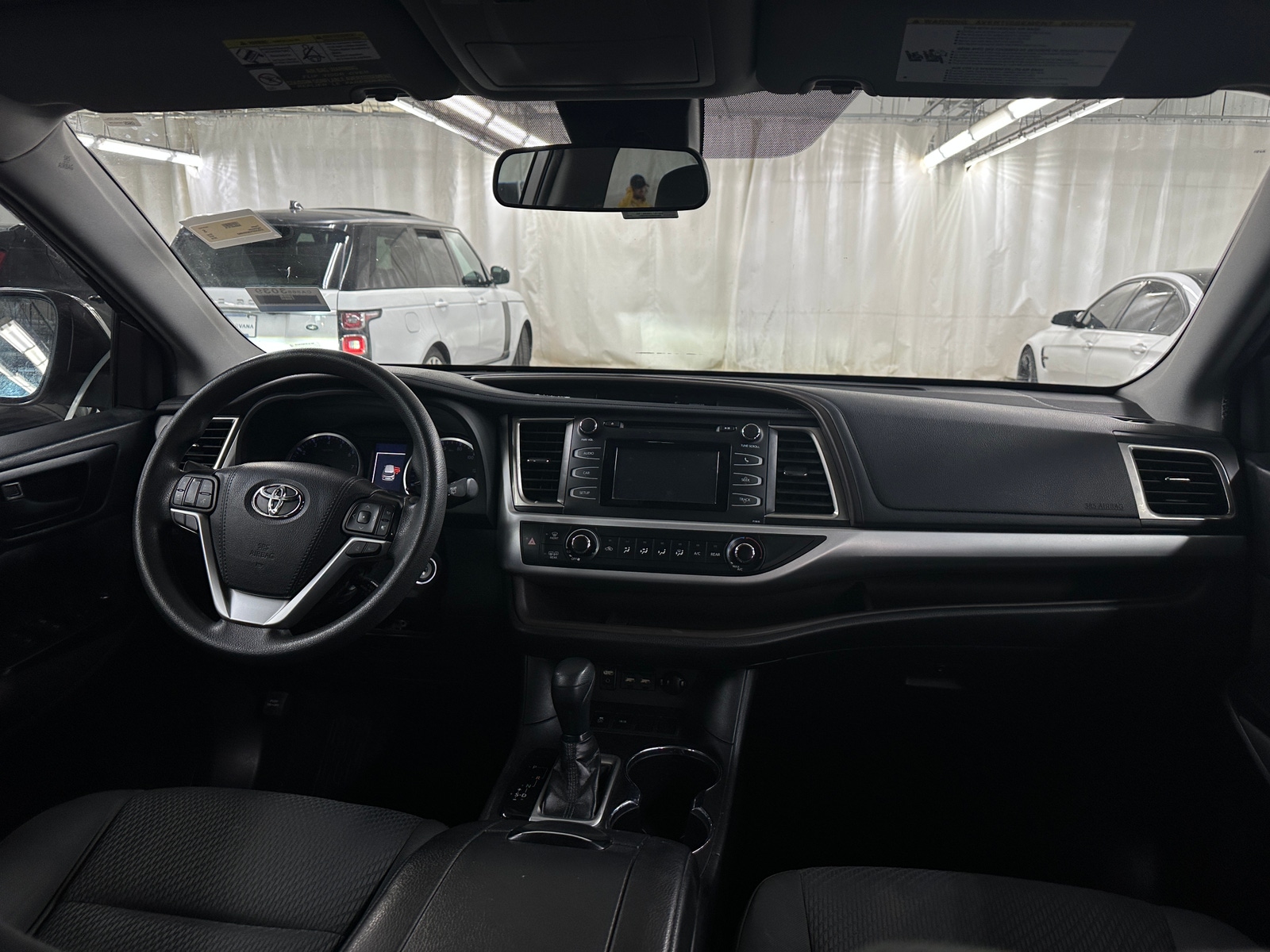 Thumbnail: 2019 Toyota Highlander - 3