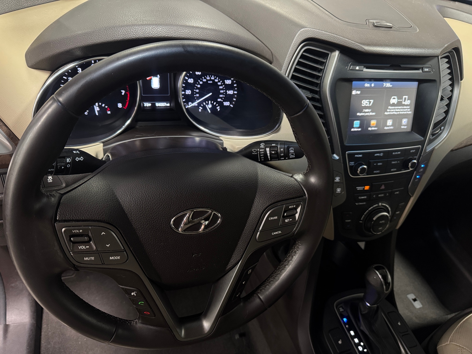 Thumbnail: 2018 Hyundai Santa Fe - 4
