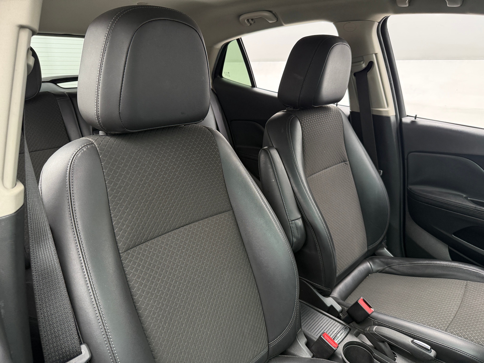 Thumbnail: 2018 Buick Encore - 2