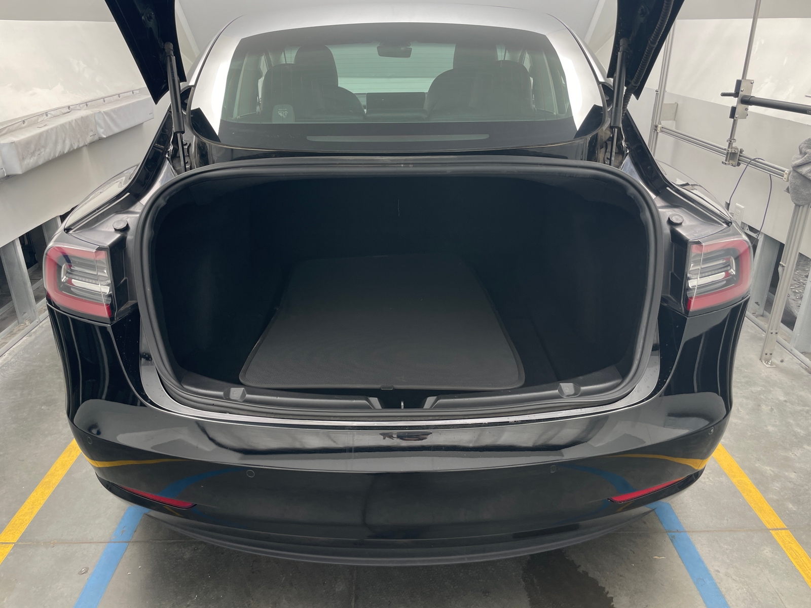 Thumbnail: 2019 Tesla Model 3 - 6