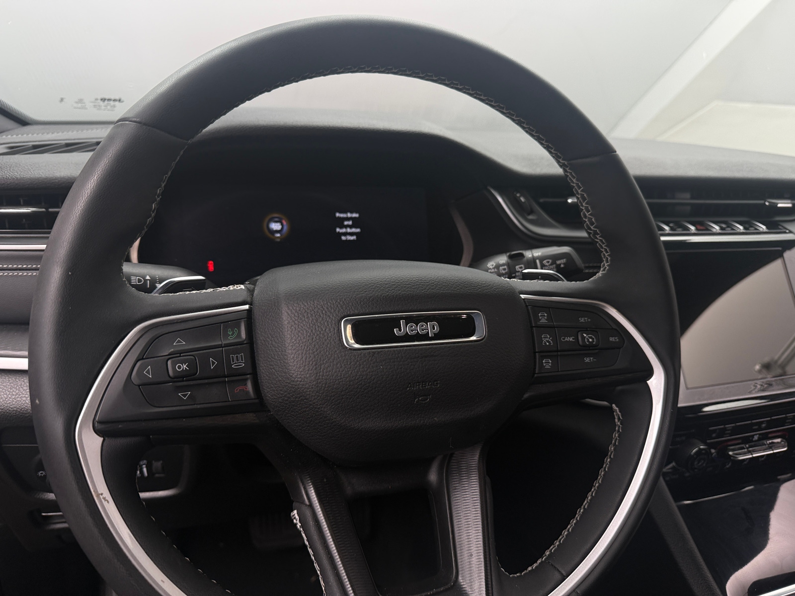 Thumbnail: 2025 Jeep Grand Cherokee - 5