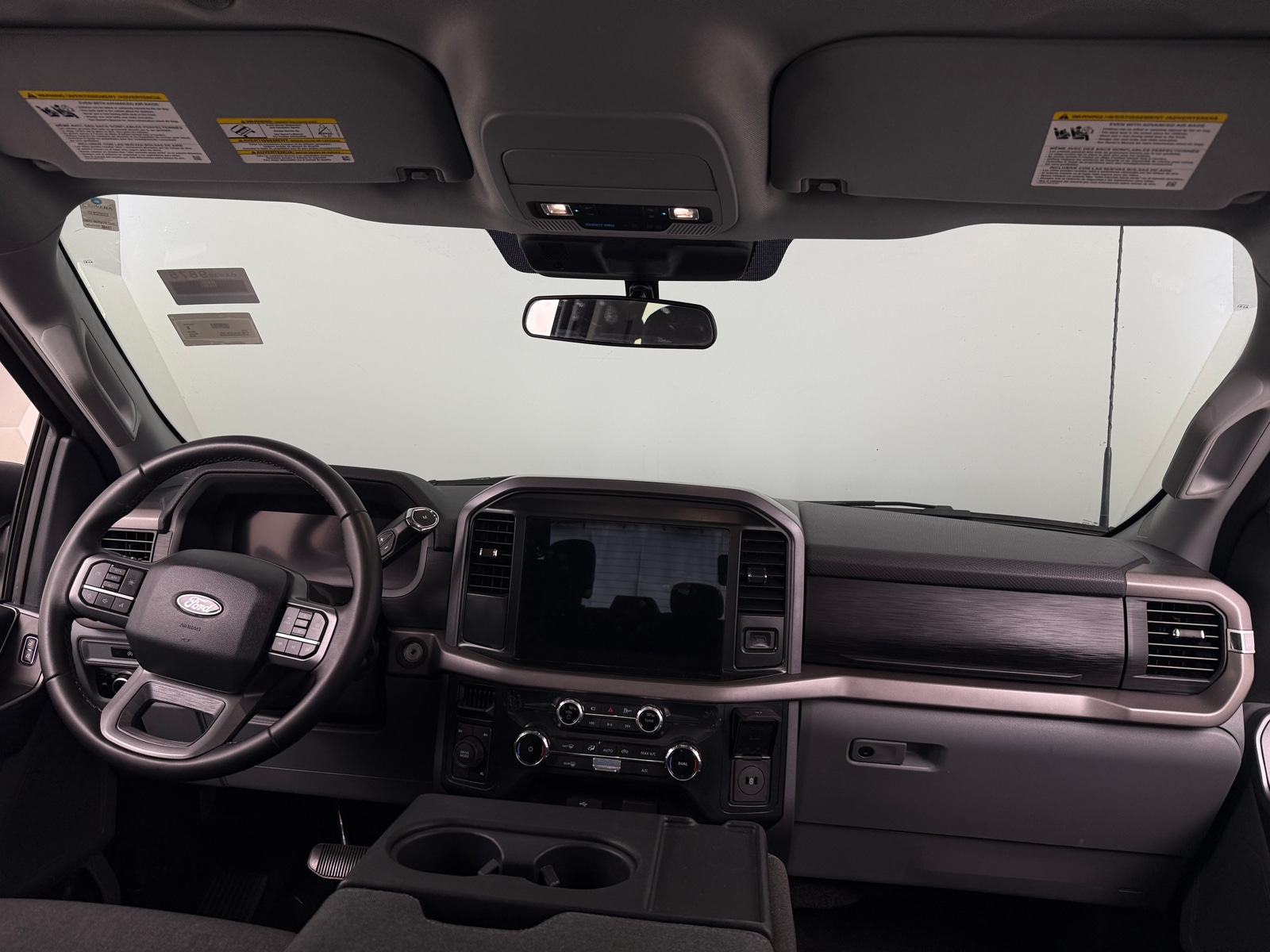 Thumbnail: 2025 Ford Econoline - 3