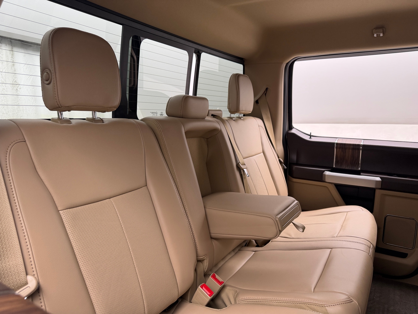 Thumbnail: 2019 Ford Econoline - 5