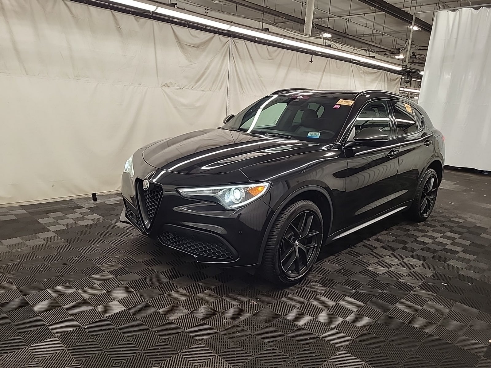 2019 Alfa Romeo Stelvio Ti Sport