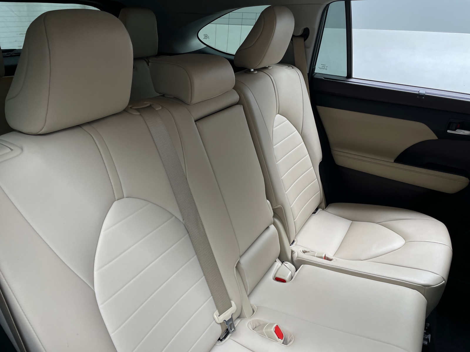 Thumbnail: 2020 Toyota Highlander - 5