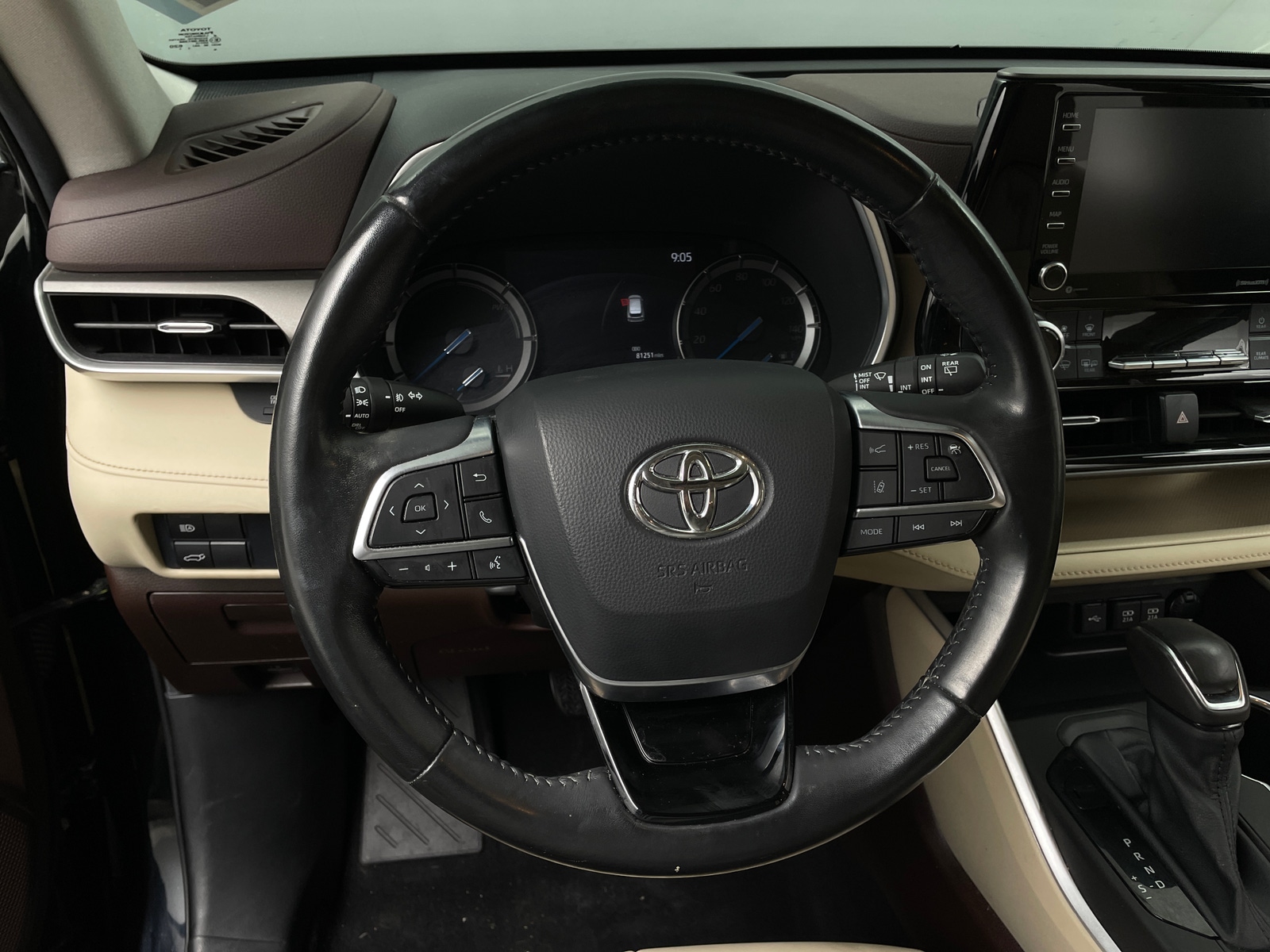 Thumbnail: 2020 Toyota Highlander - 4