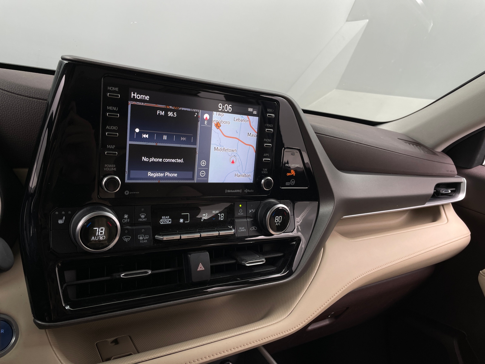 Thumbnail: 2020 Toyota Highlander - 3