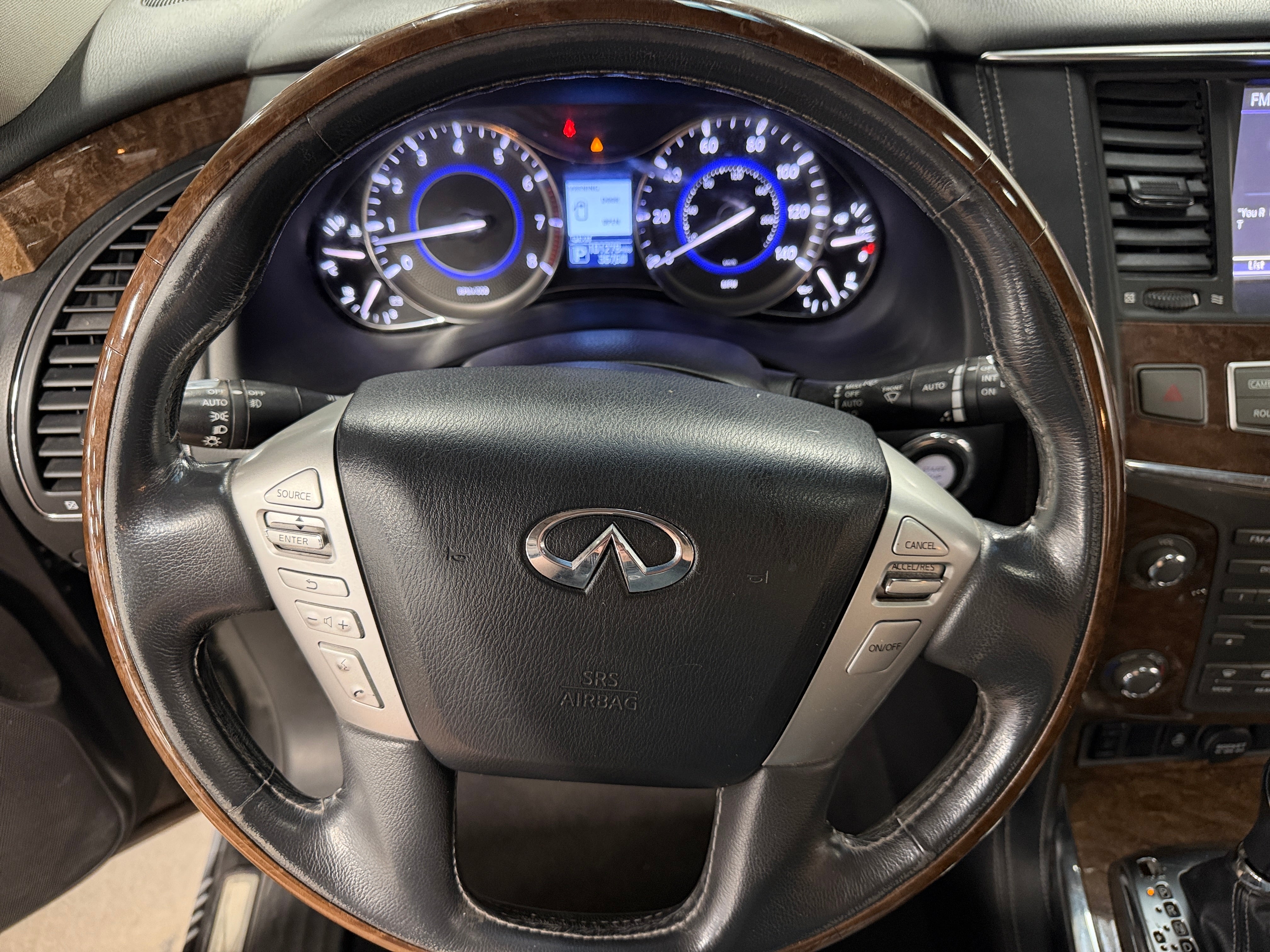 2017 INFINITI QX80