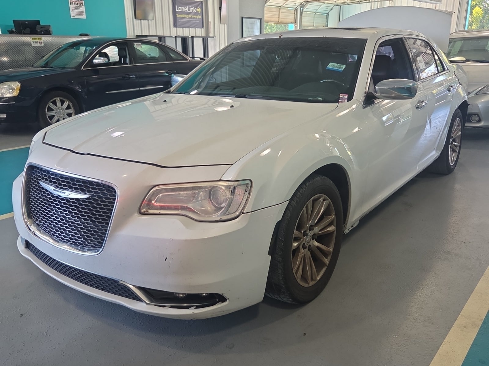 2016 Chrysler 300c 300c
