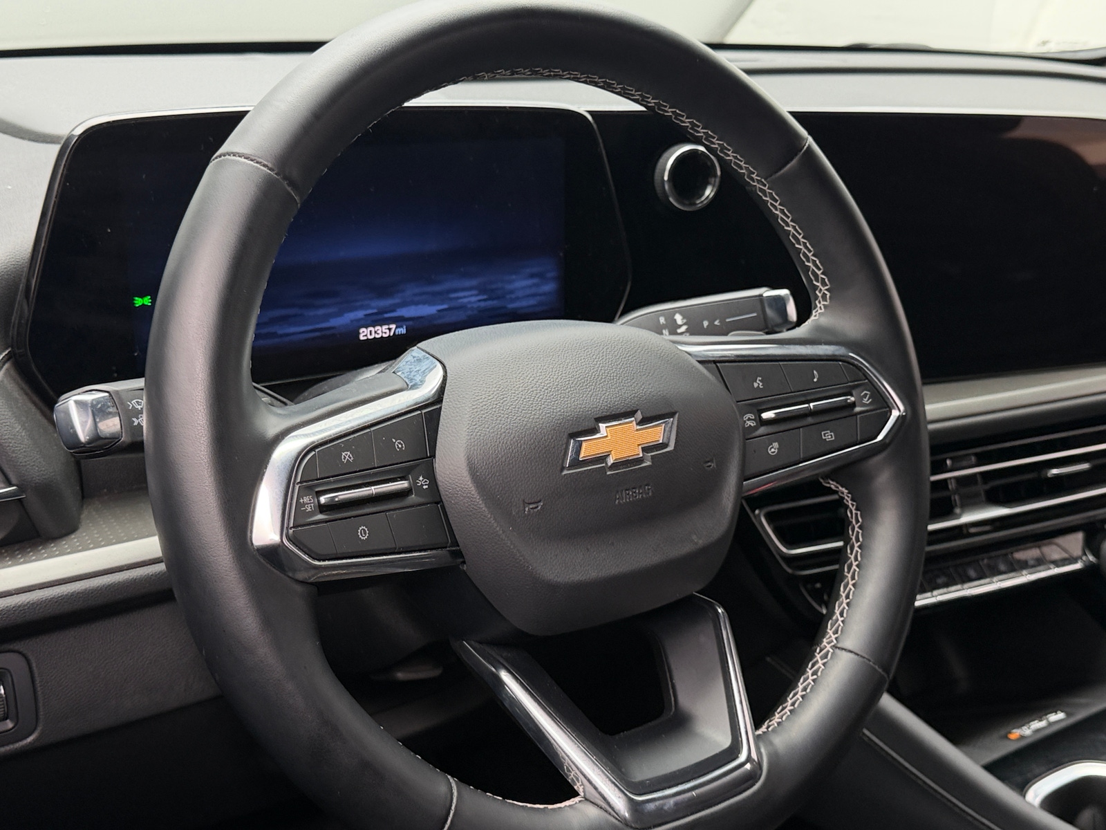Thumbnail: 2025 Chevrolet Traverse - 5