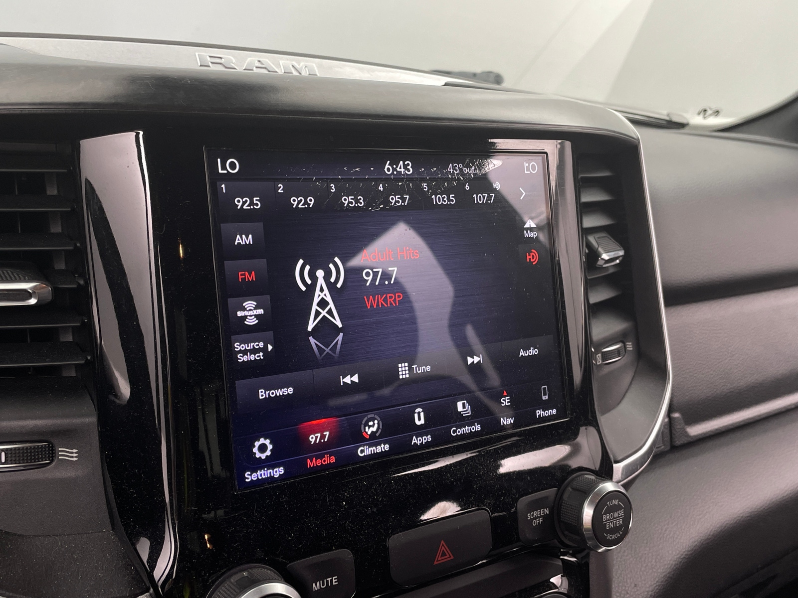Thumbnail: 2019 RAM 1500 - 4