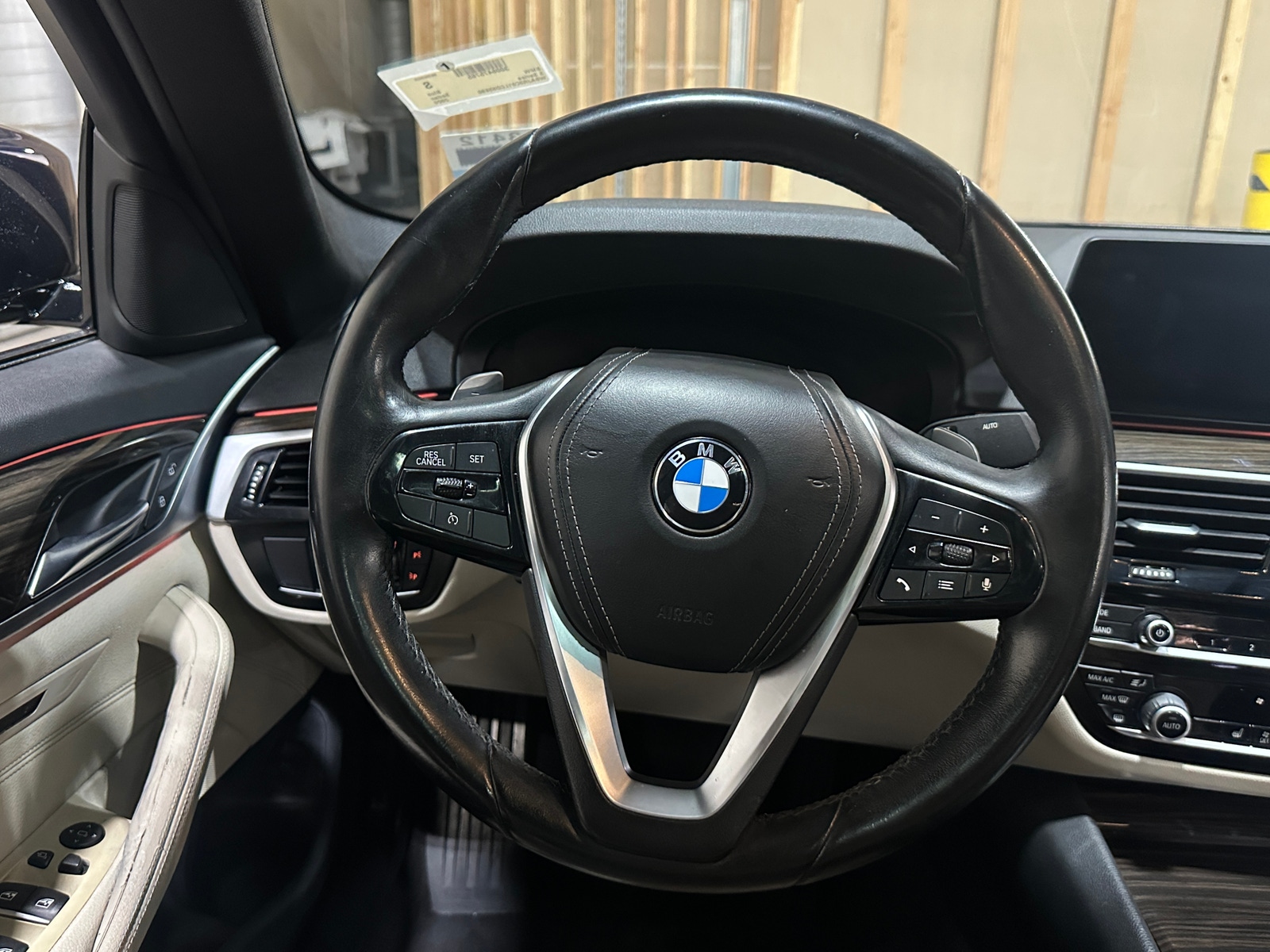 Thumbnail: 2020 BMW 5 Series - 4