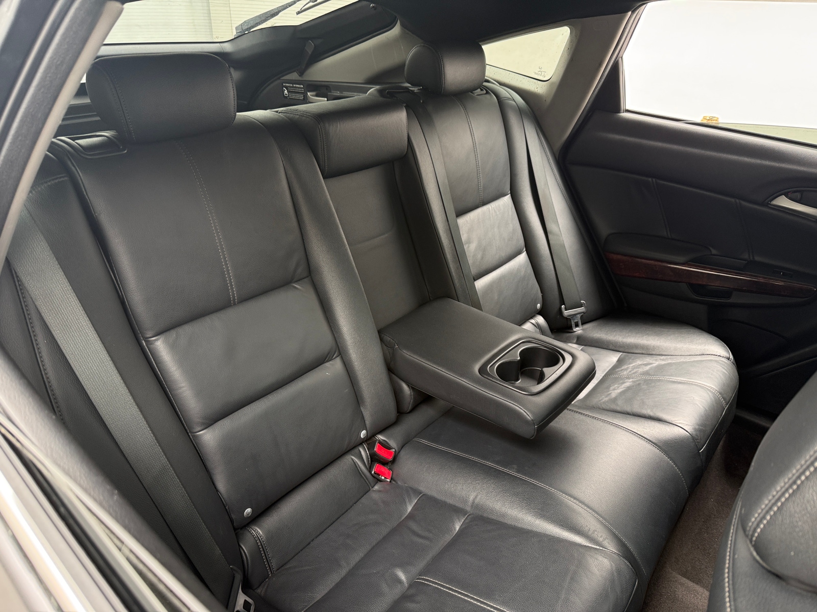 Thumbnail: 2010 Honda Accord Crosstour - 5