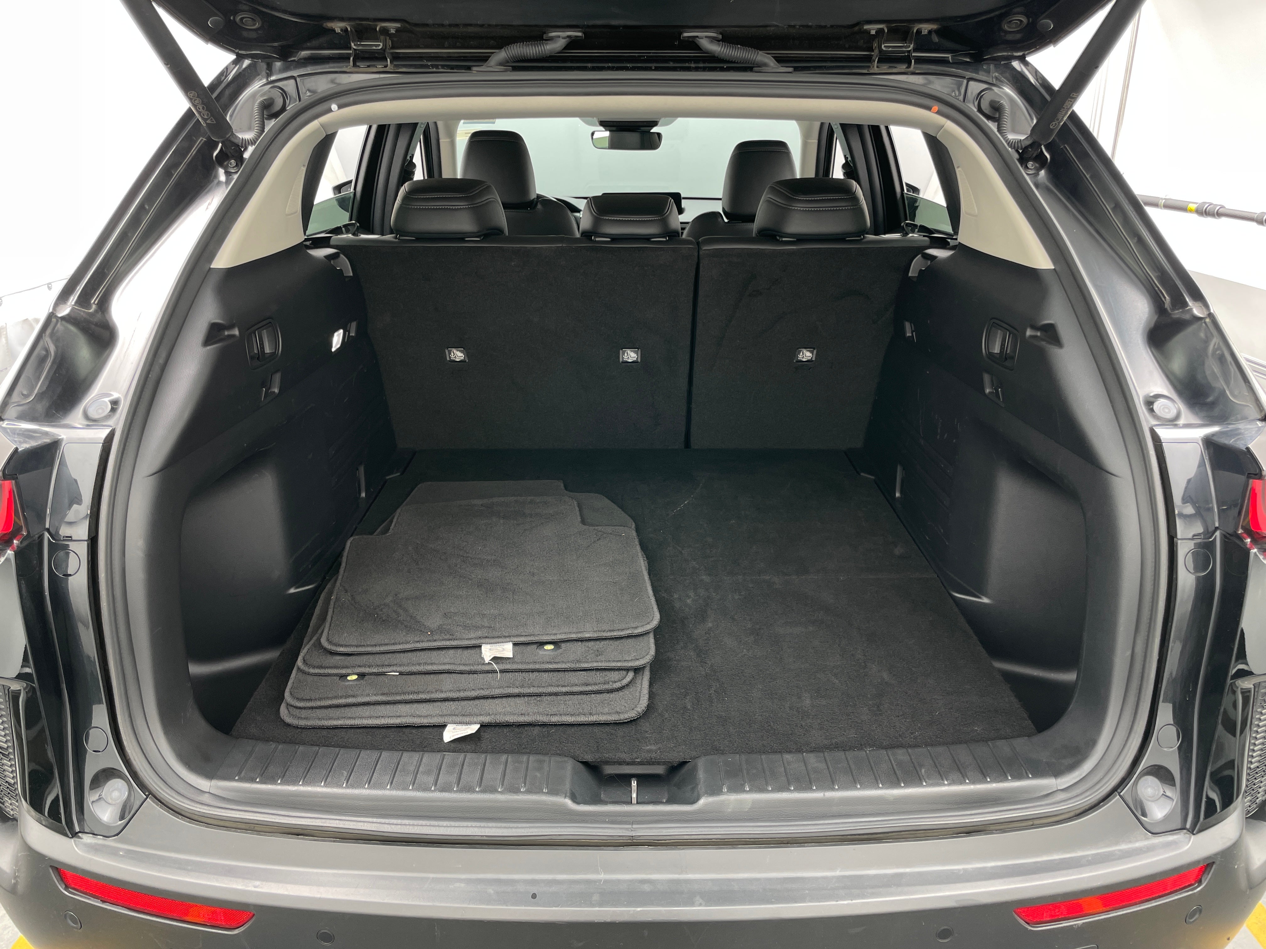 2026 Mazda CX-50 Premium