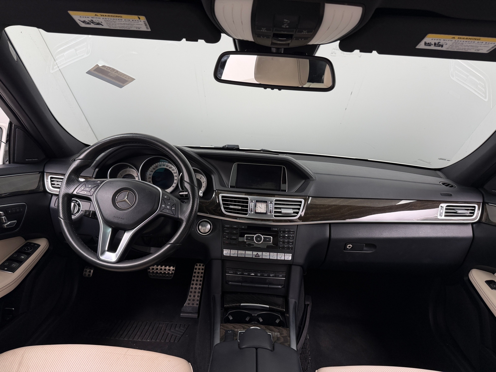Thumbnail: 2015 Mercedes-Benz E-Class - 2