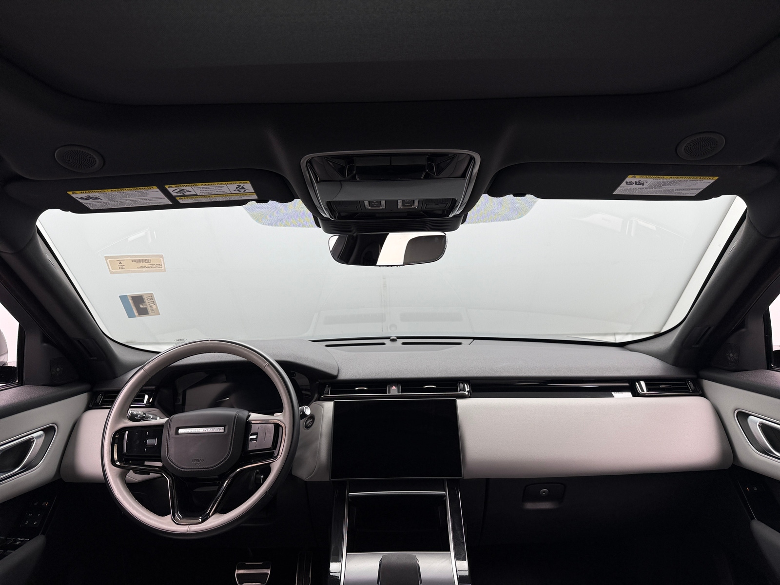 Thumbnail: 2024 Land Rover Range Rover Velar - 3