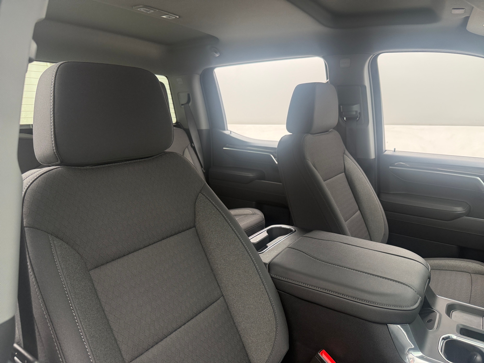 Thumbnail: 2026 Chevrolet Silverado 1500 - 2
