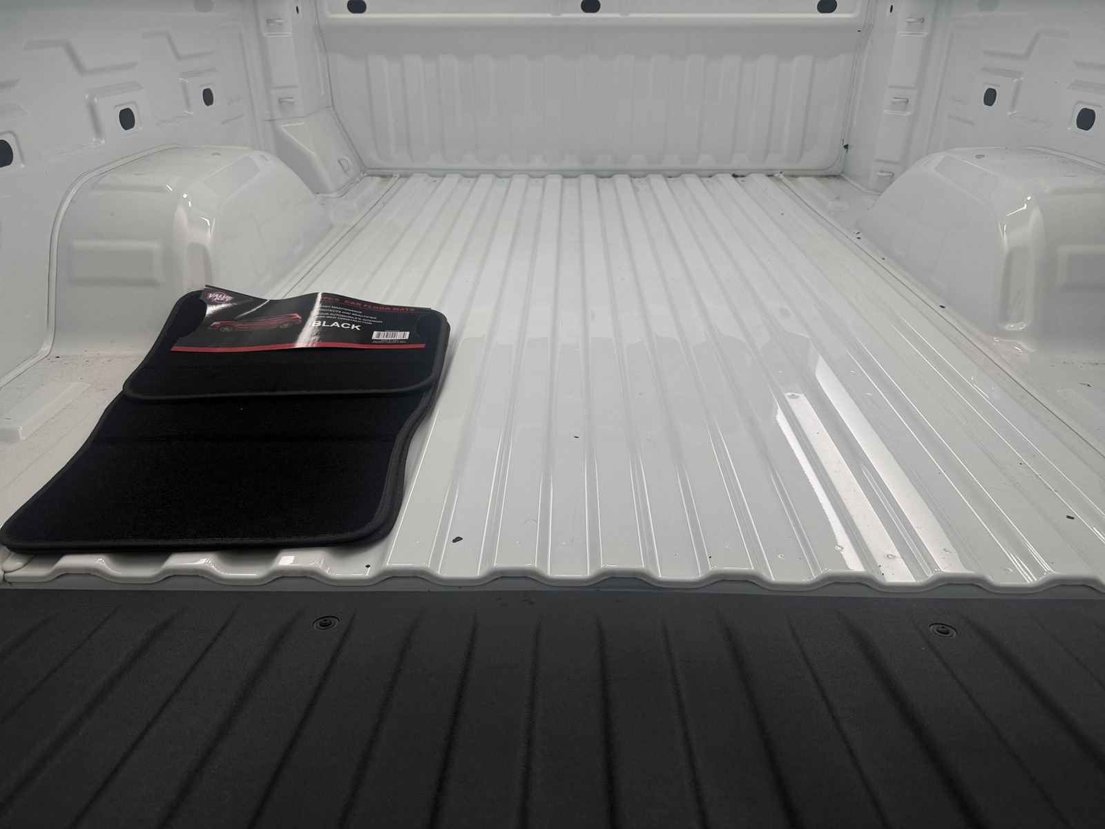 Thumbnail: 2026 Chevrolet Silverado 1500 - 7