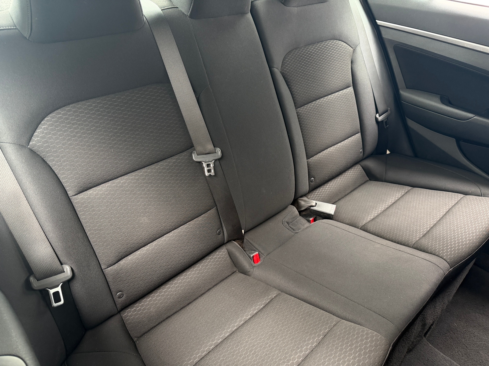 Thumbnail: 2020 Hyundai Elantra - 6