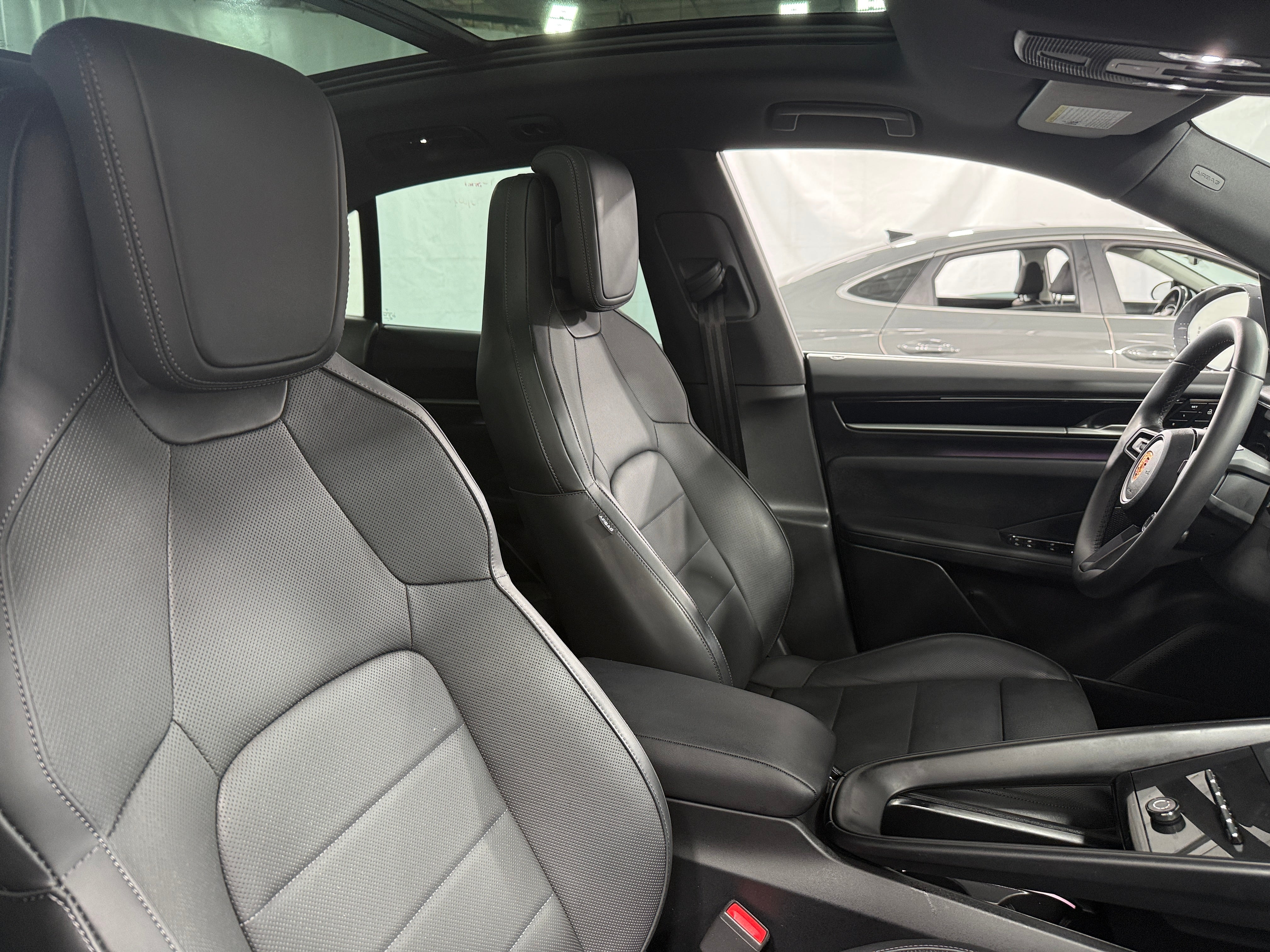 Used 2025 Porsche Macan Base with VIN WP1AA2XA4SL002939 for sale in Oak Creek, WI