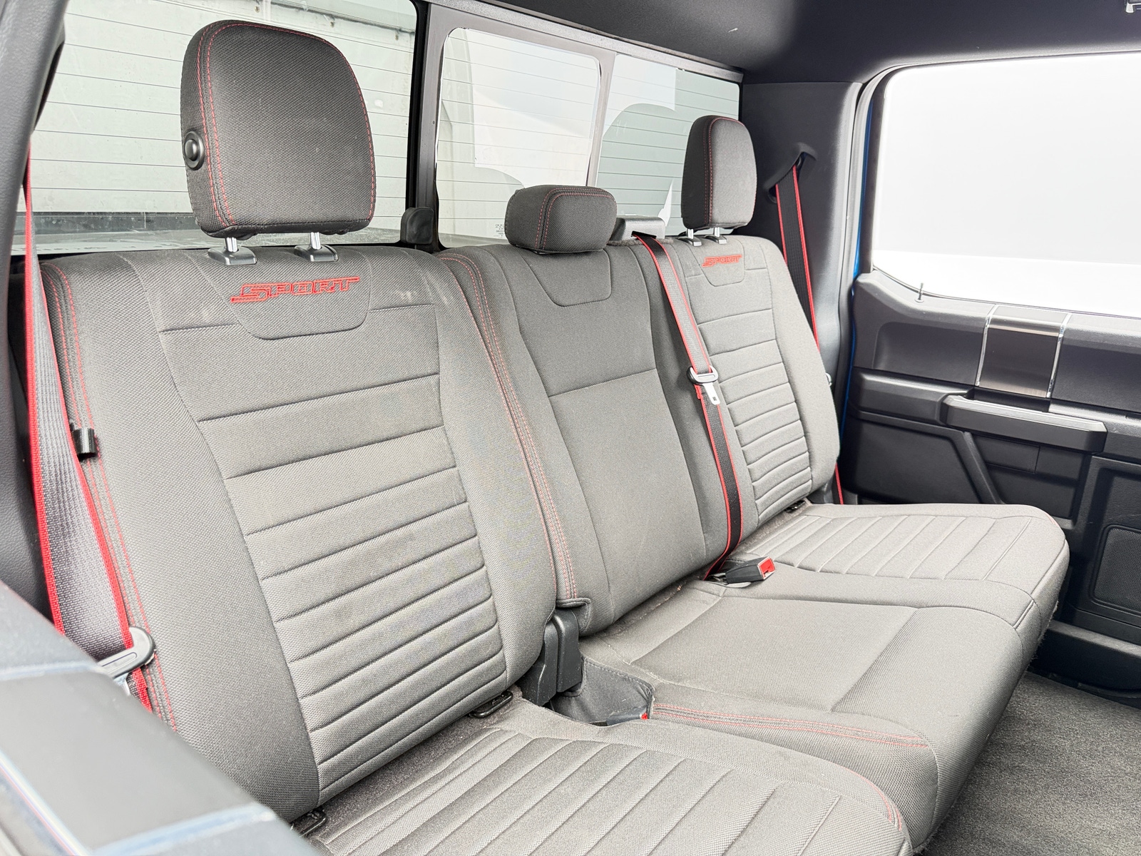 Thumbnail: 2019 Ford Econoline - 6