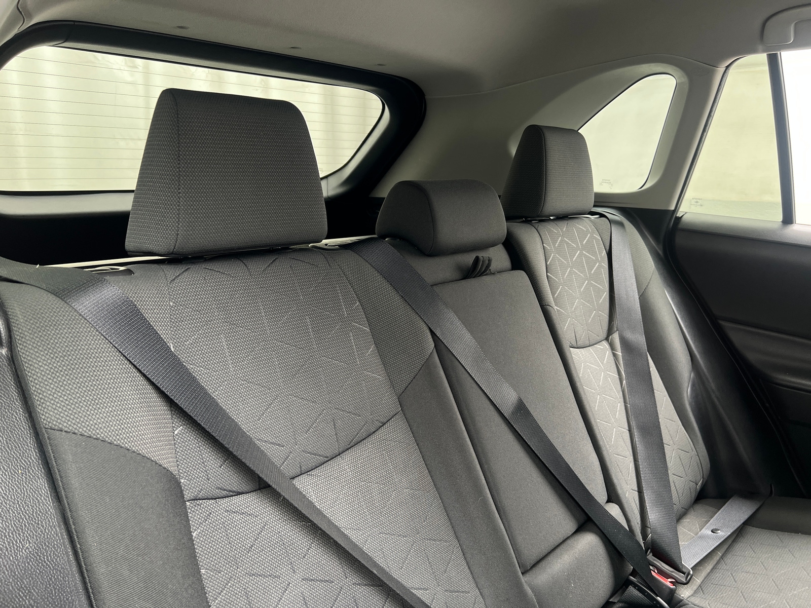 Thumbnail: 2020 Toyota RAV4 - 6