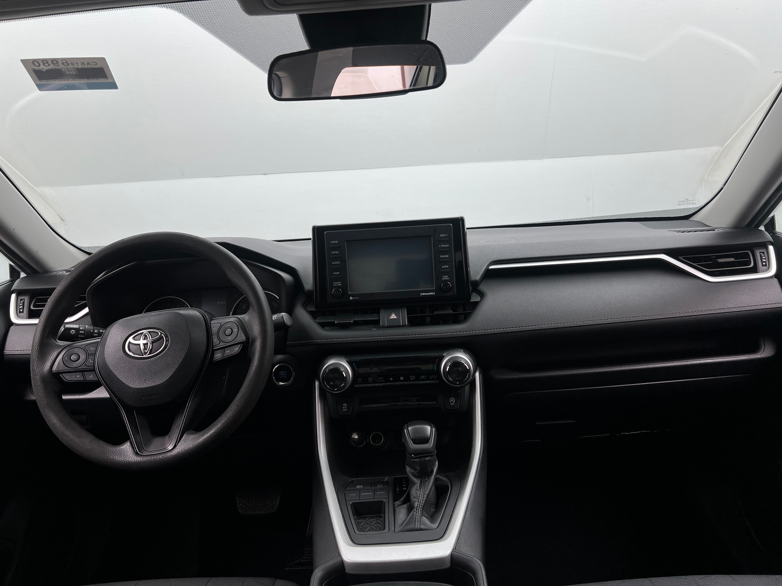 Thumbnail: 2020 Toyota RAV4 - 3