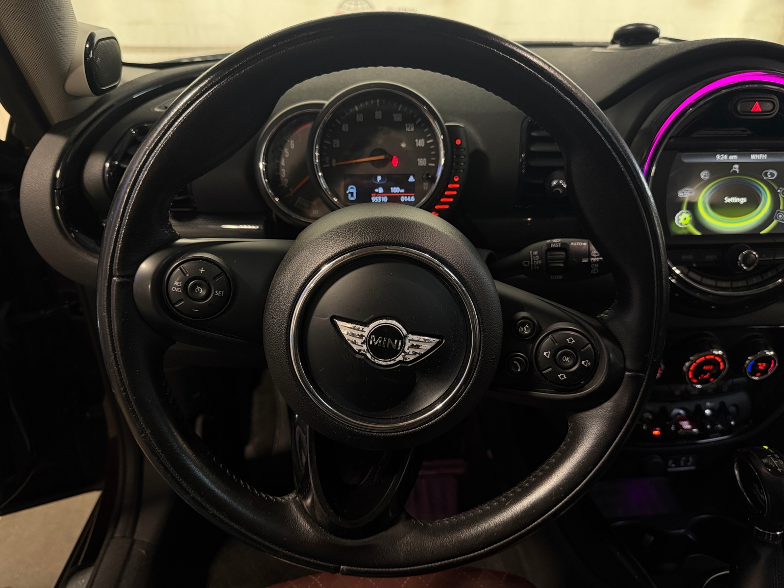 Thumbnail: 2017 MINI Cooper Clubman - 4
