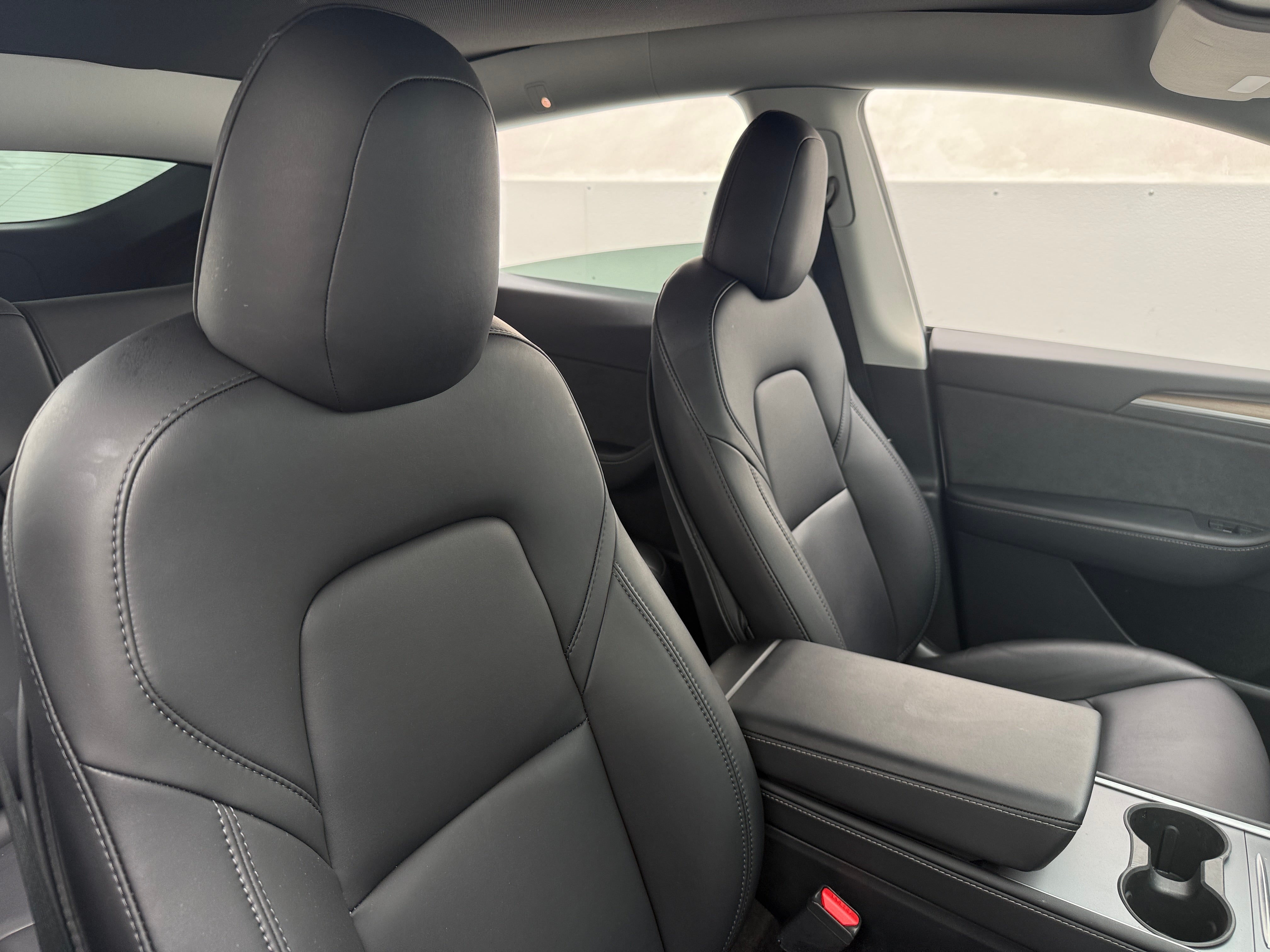 Used 2023 Tesla Model Y Long Range with VIN 7SAYGDEE4PF599431 for sale in Oak Creek, WI