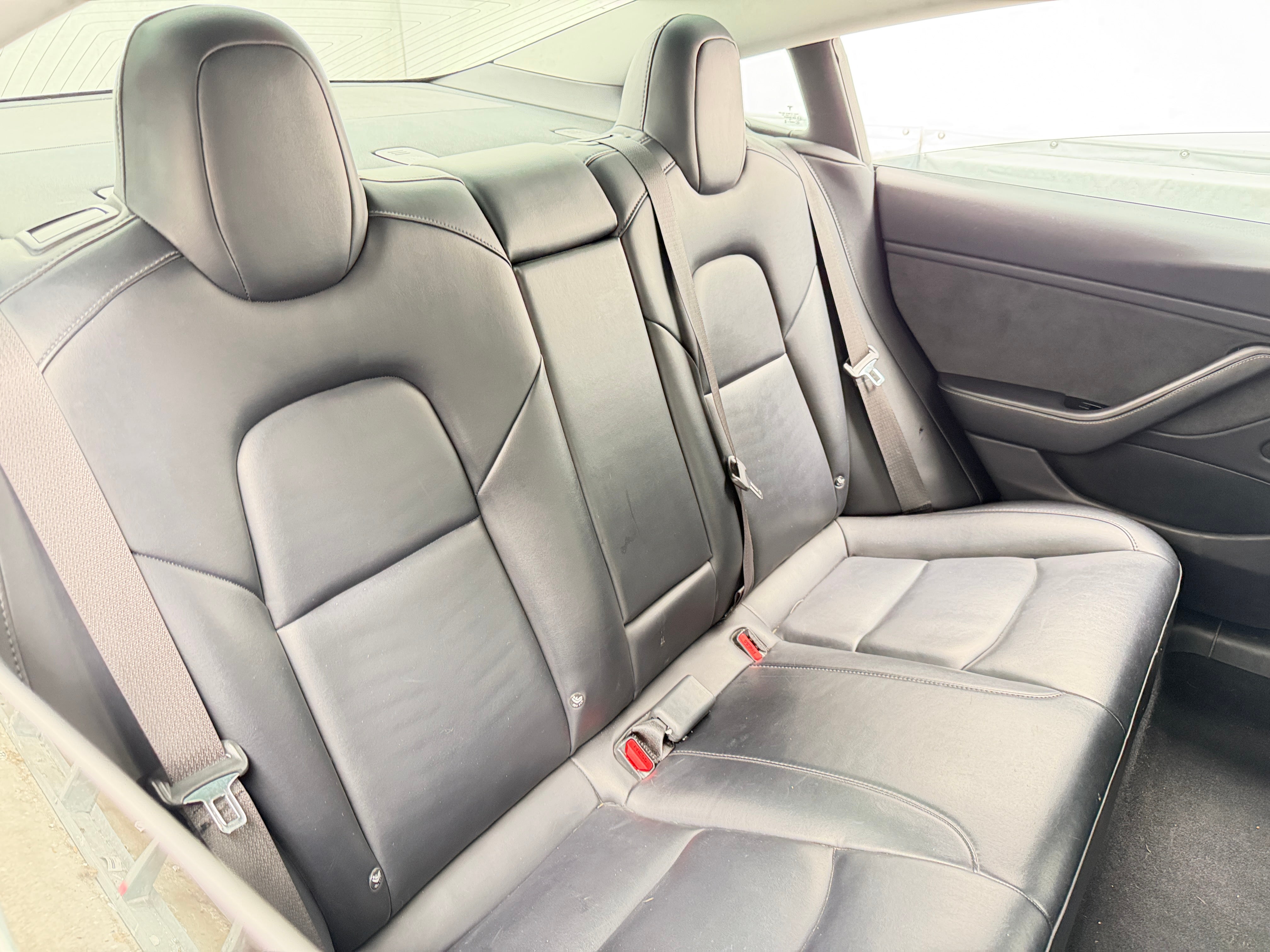 Used 2018 Tesla Model 3 Long Range with VIN 5YJ3E1EA5JF036257 for sale in Oak Creek, WI
