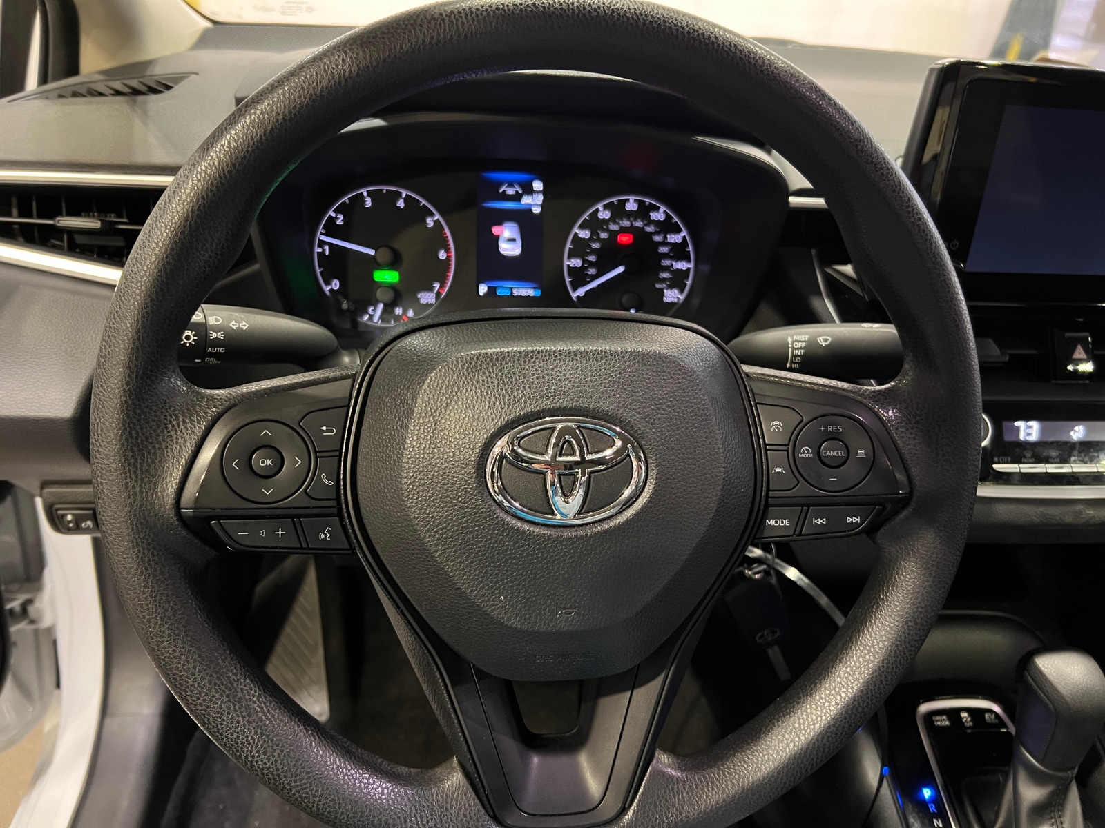 Thumbnail: 2024 Toyota Corolla - 5