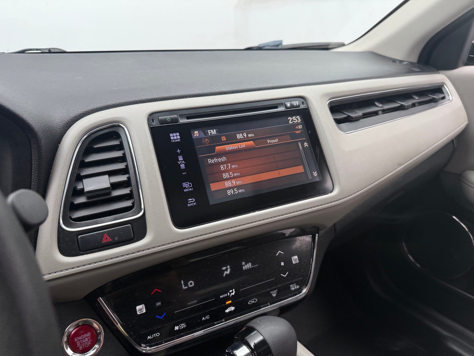 Thumbnail: 2018 Honda HR-V - 4