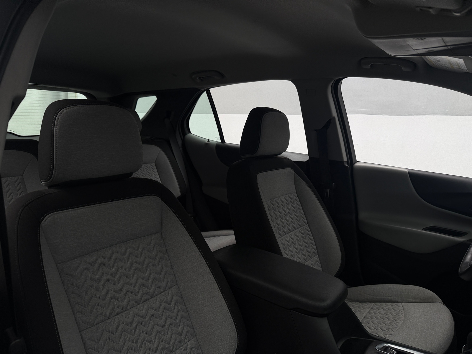 Thumbnail: 2023 Chevrolet Equinox - 2