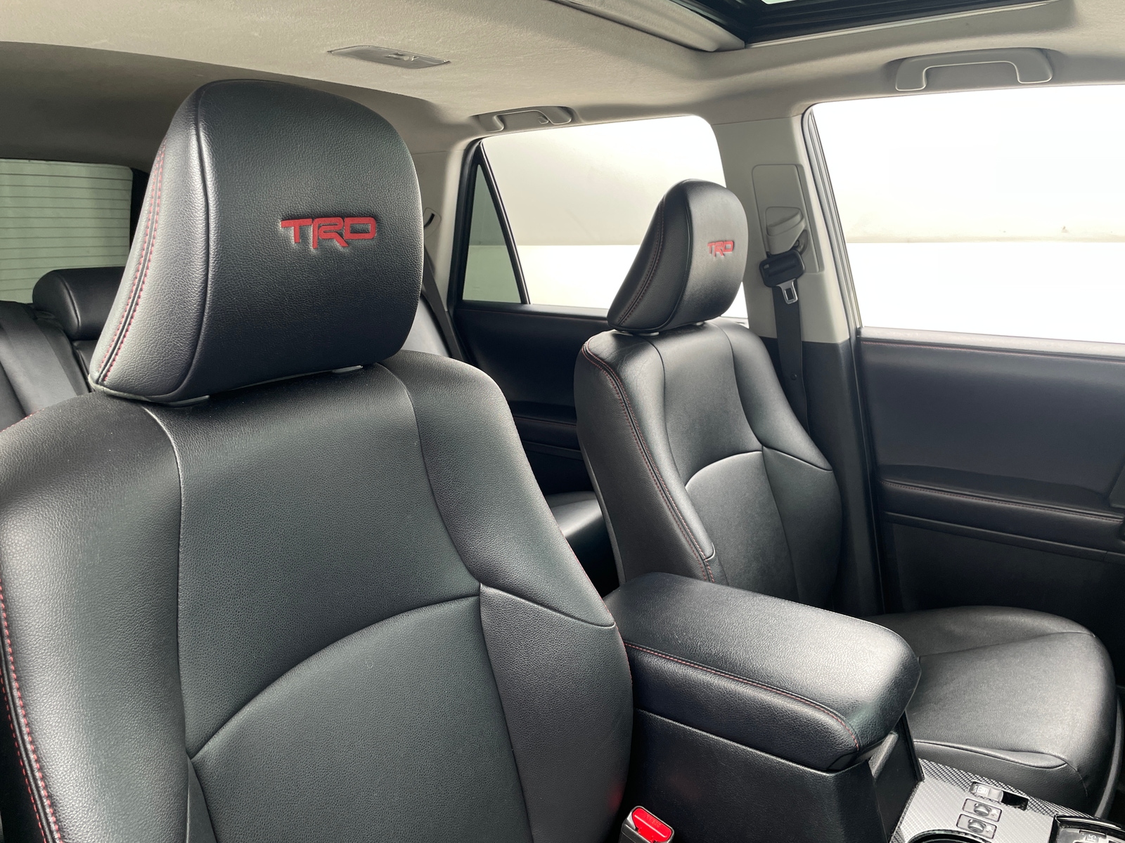 Thumbnail: 2018 Toyota 4Runner - 2