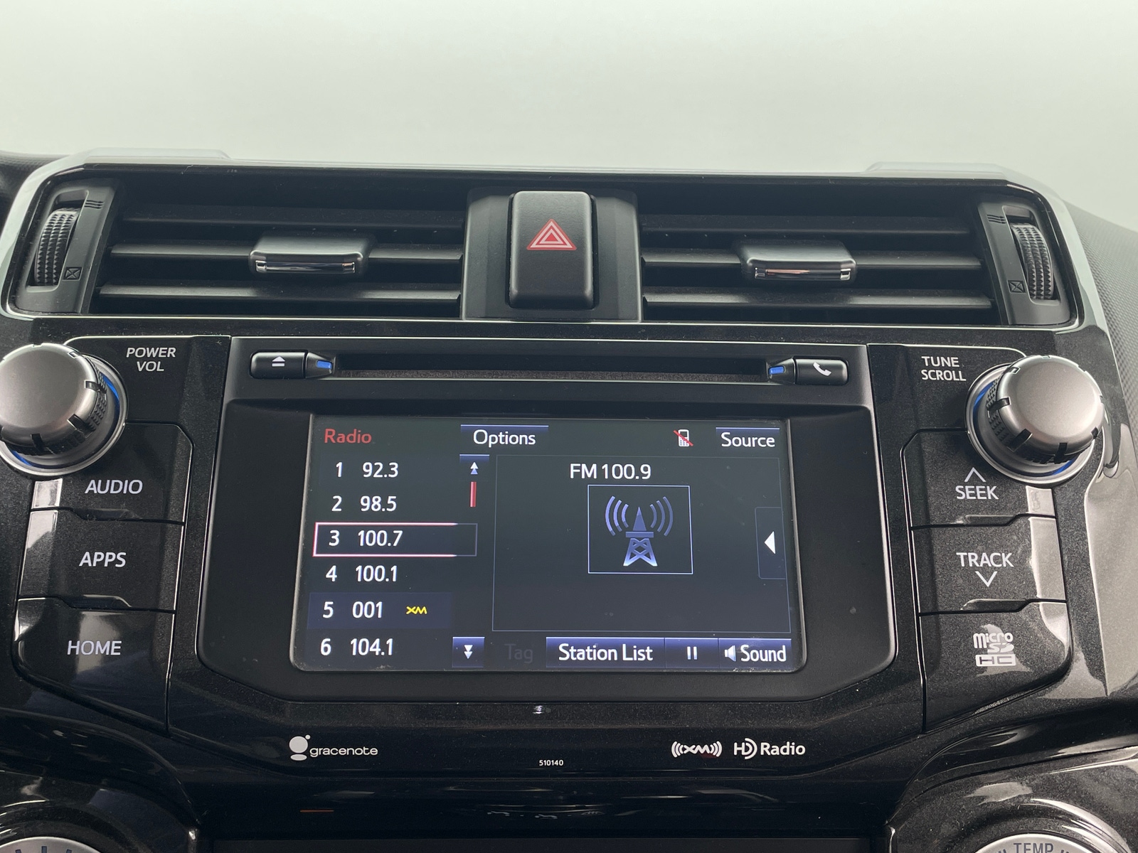 Thumbnail: 2018 Toyota 4Runner - 4