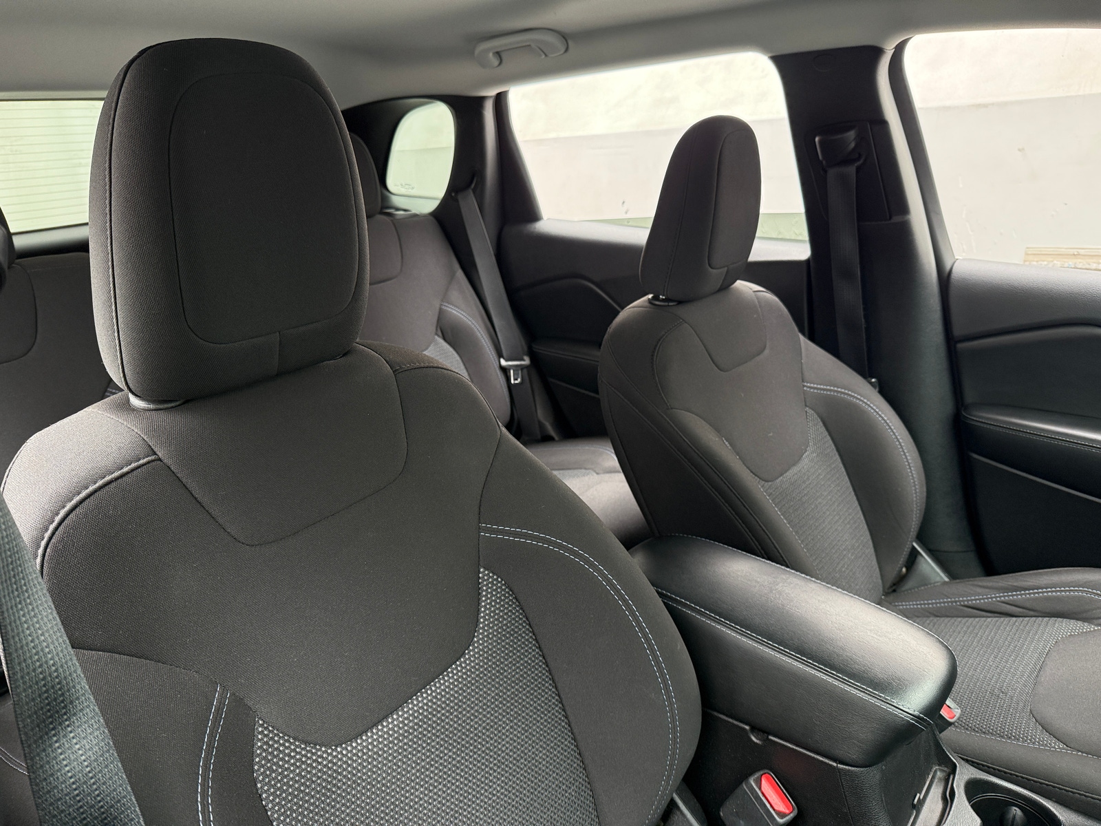 Thumbnail: 2019 Jeep Cherokee - 2