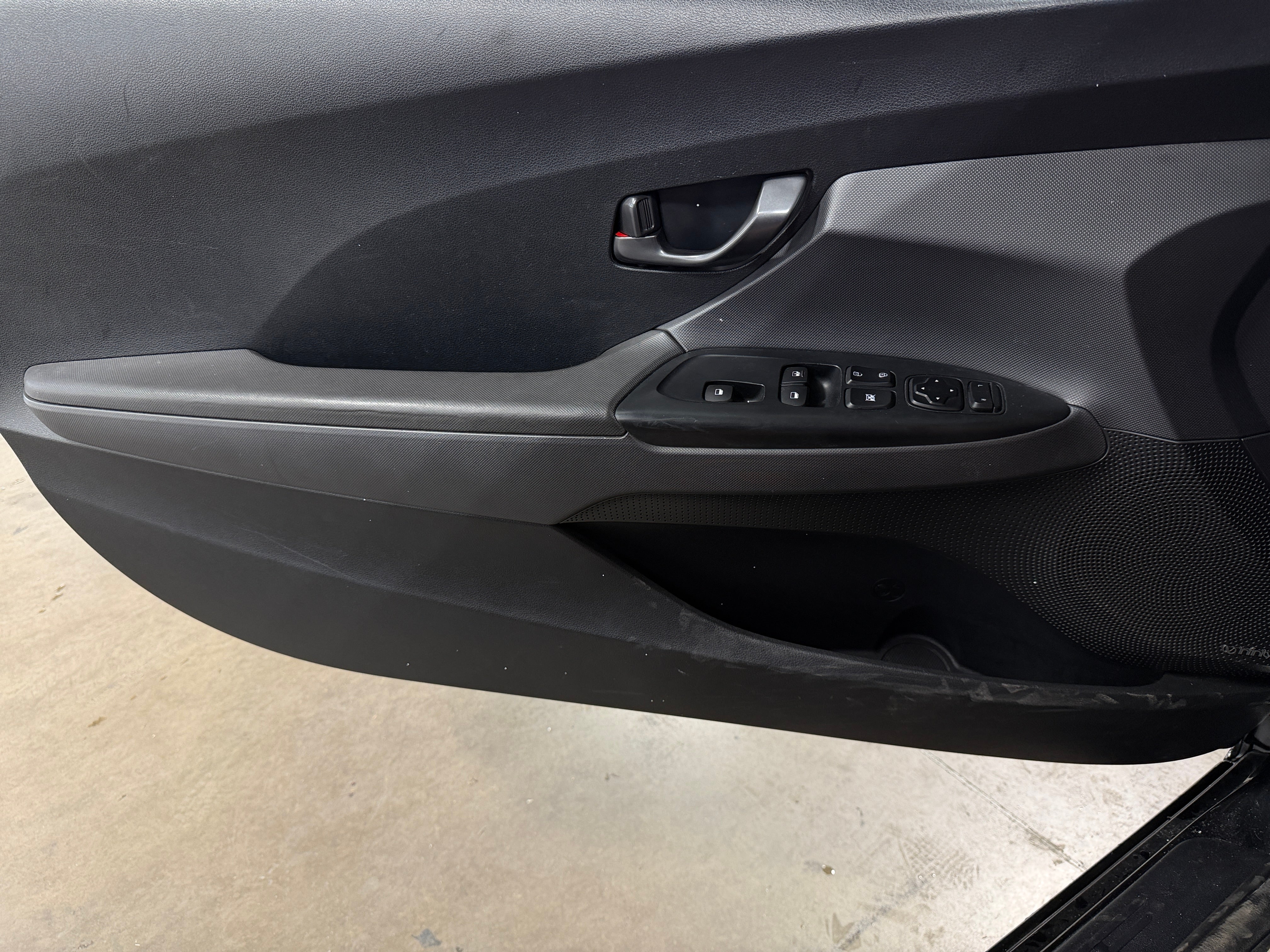 2019 Hyundai Veloster