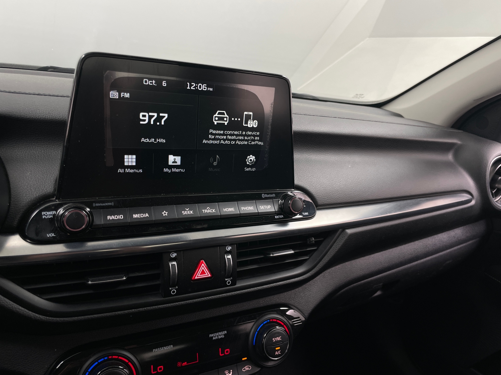 Thumbnail: 2019 Kia Forte - 4