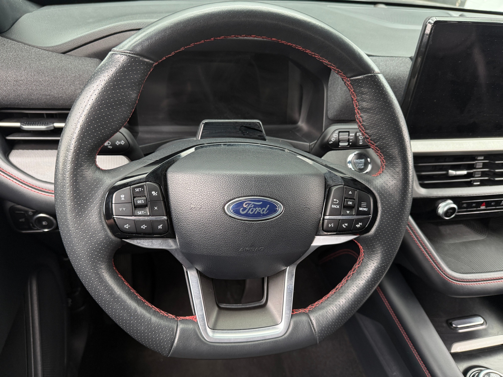 Thumbnail: 2025 Ford Explorer - 5
