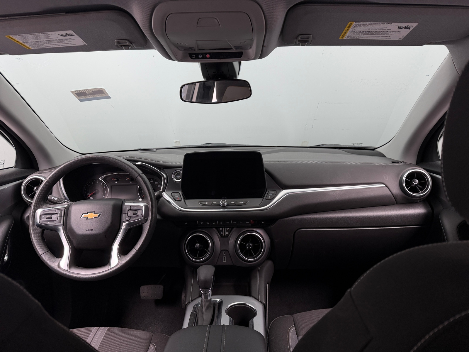 Thumbnail: 2026 Chevrolet Blazer - 3