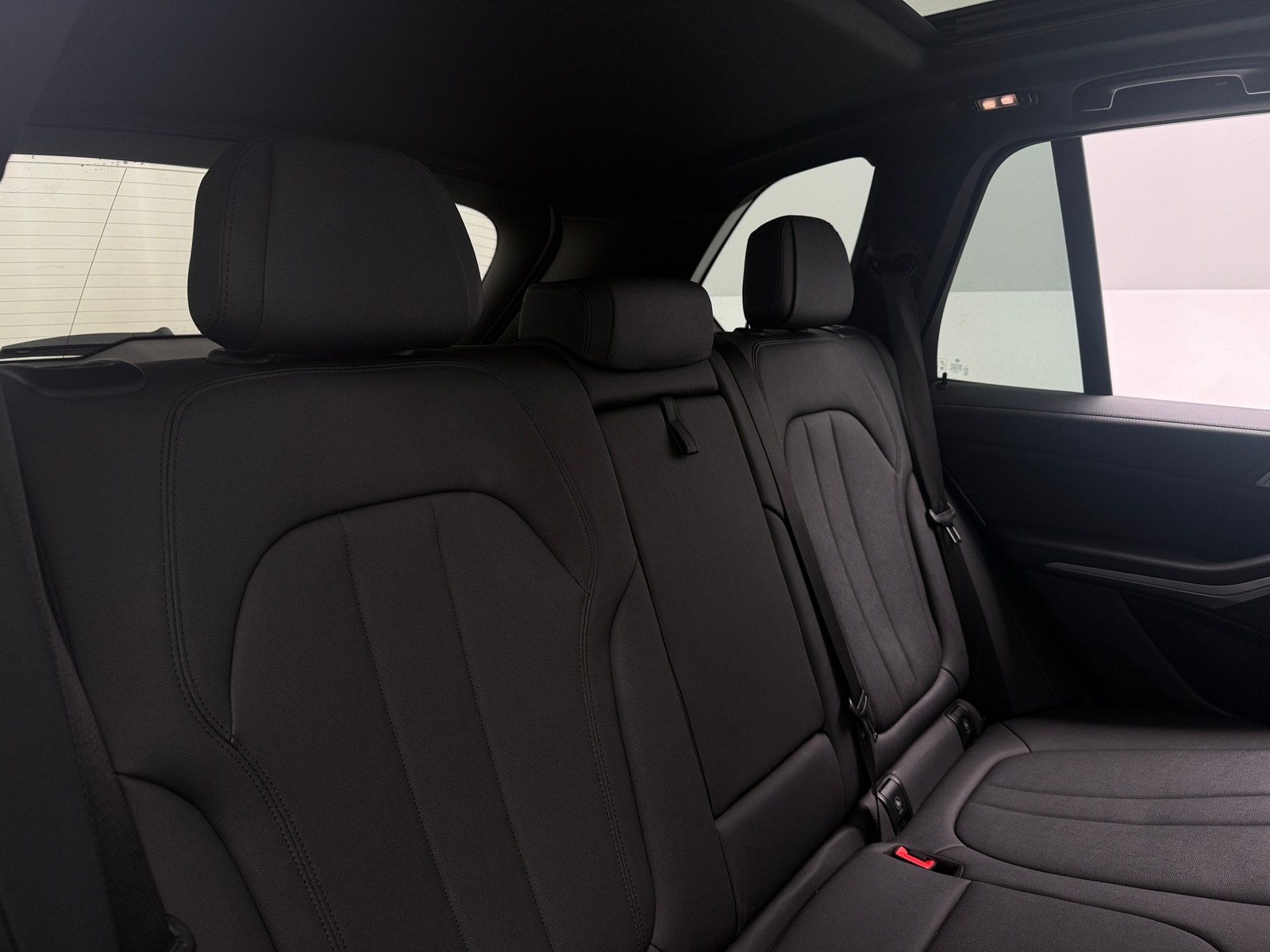 Thumbnail: 2021 BMW X5 - 5