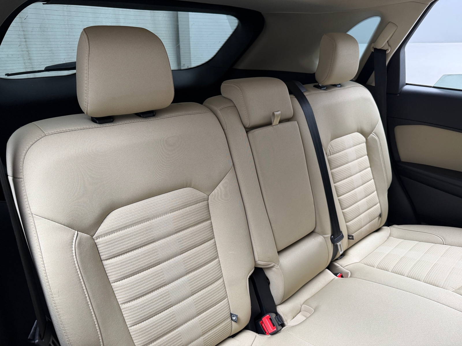 Thumbnail: 2017 Ford Edge - 6