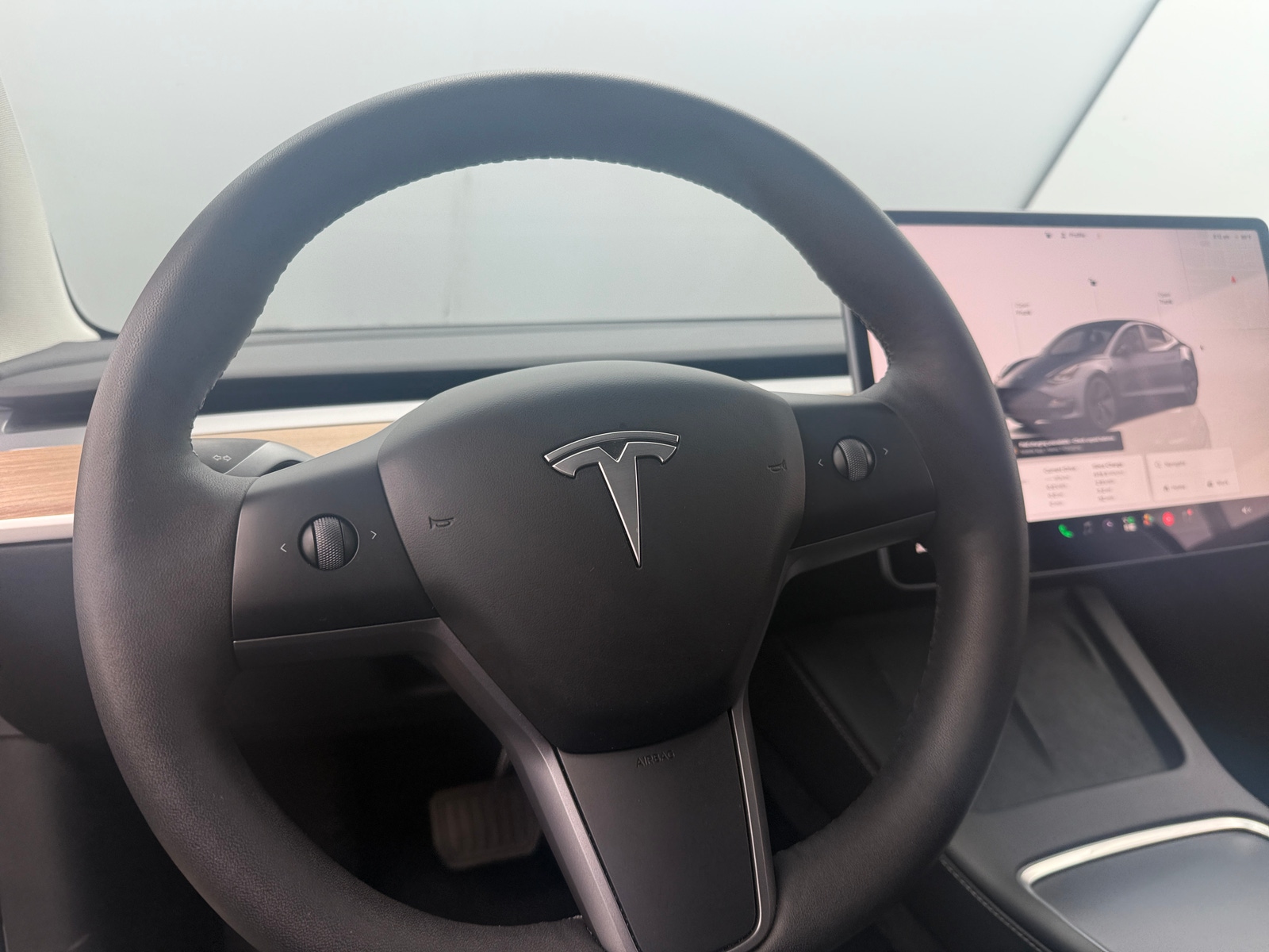 Thumbnail: 2023 Tesla Model 3 - 4