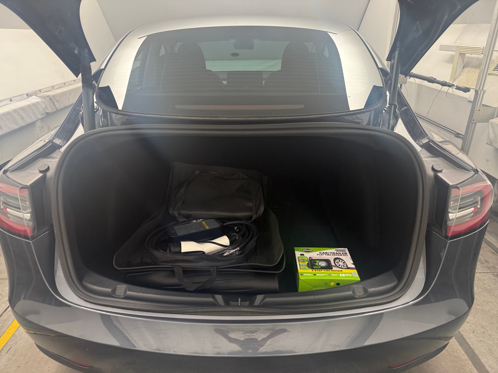 Thumbnail: 2023 Tesla Model 3 - 6