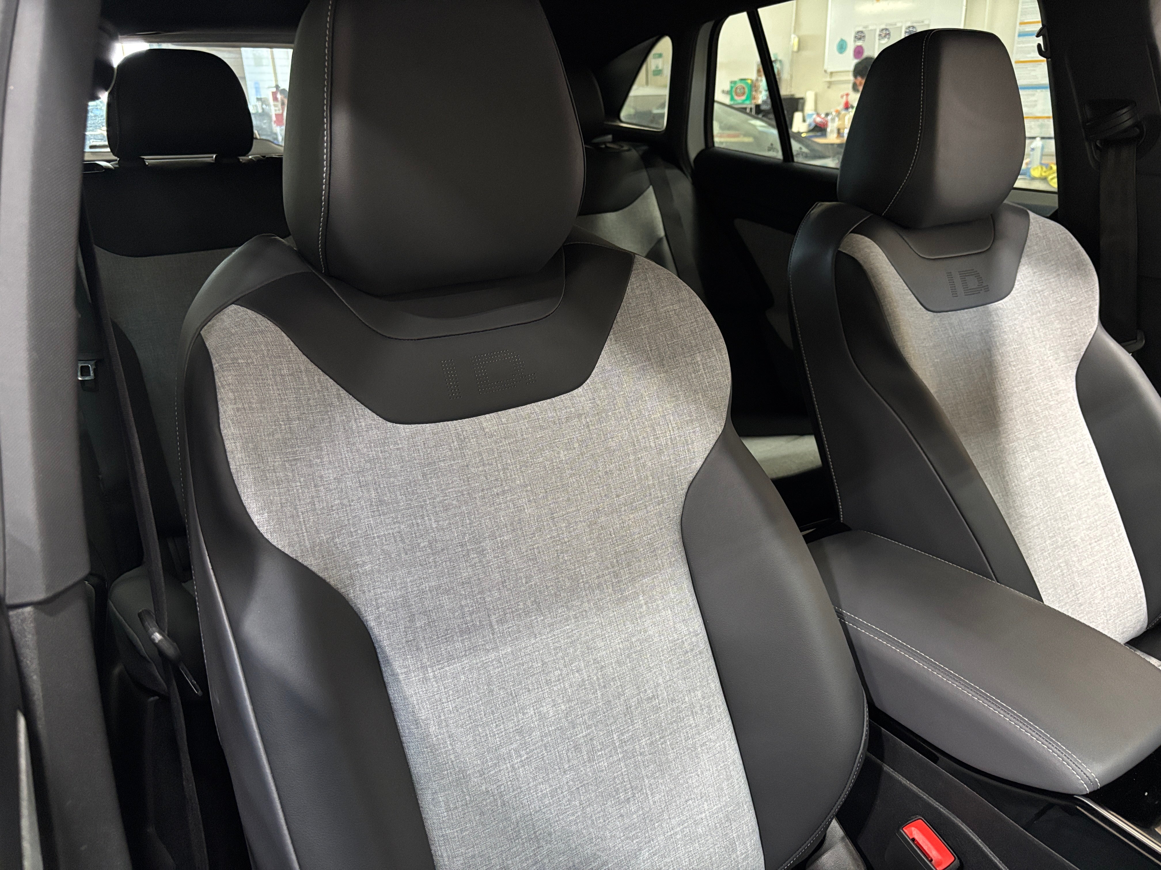 2023 Volkswagen ID.4 STANDARD